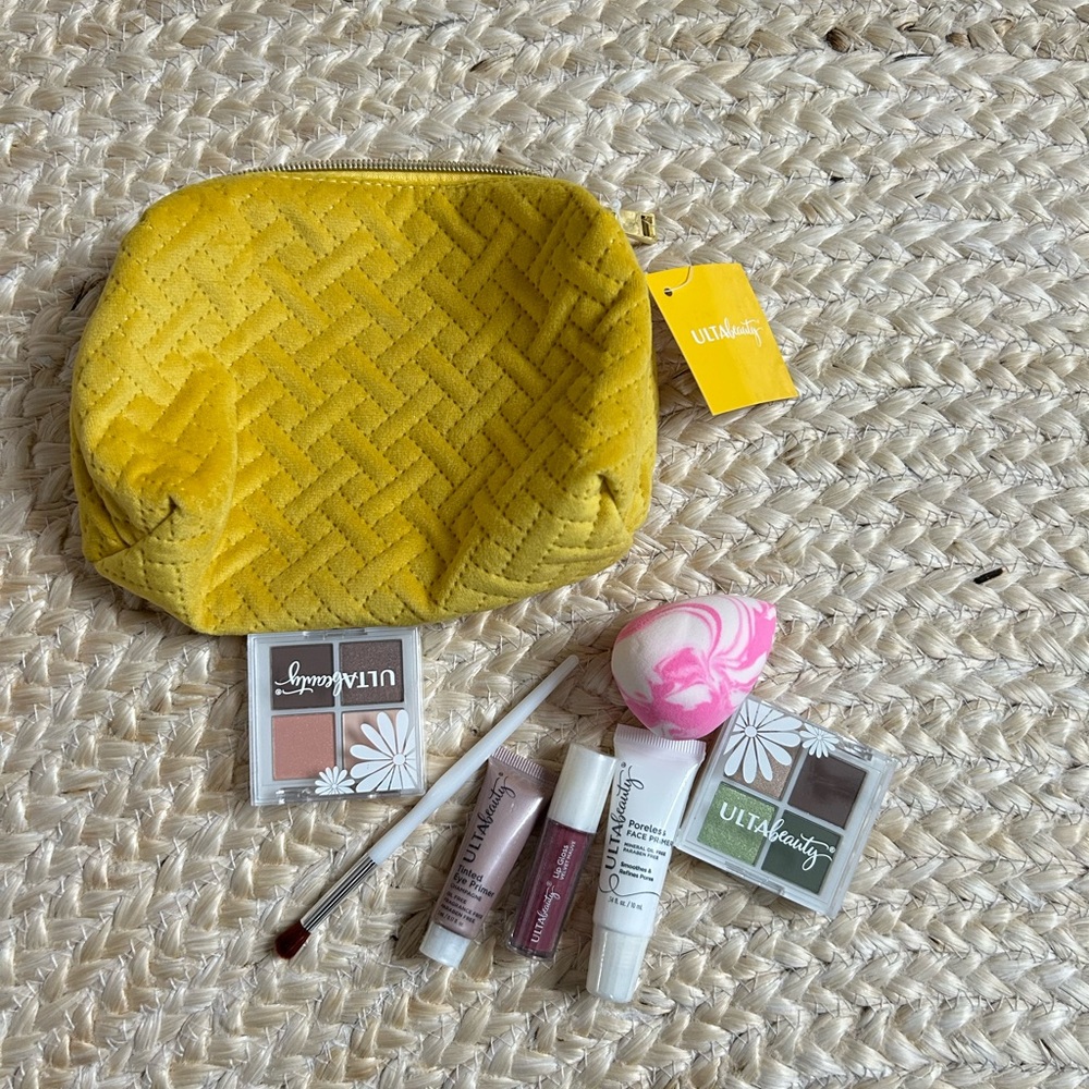 Ulta beauty make up lot eye shadow primer lip blender ball yellow quilted bag